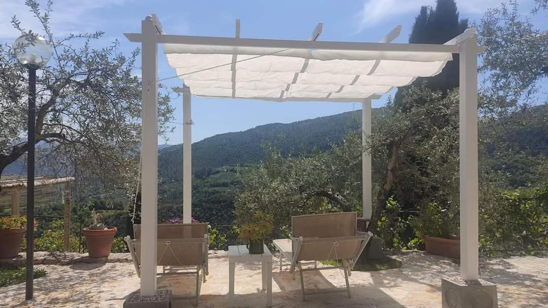 Guesthouse Runcini Ferentillo Екстериор снимка