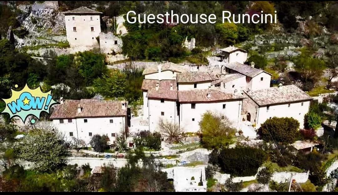 Guesthouse Runcini Ferentillo Екстериор снимка