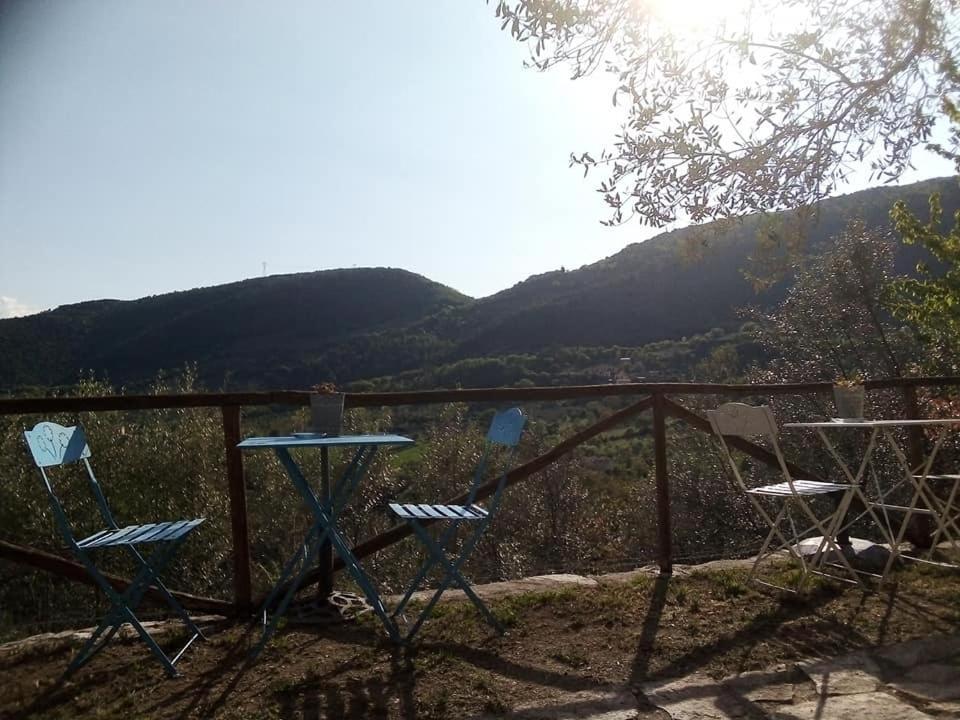 Guesthouse Runcini Ferentillo Екстериор снимка