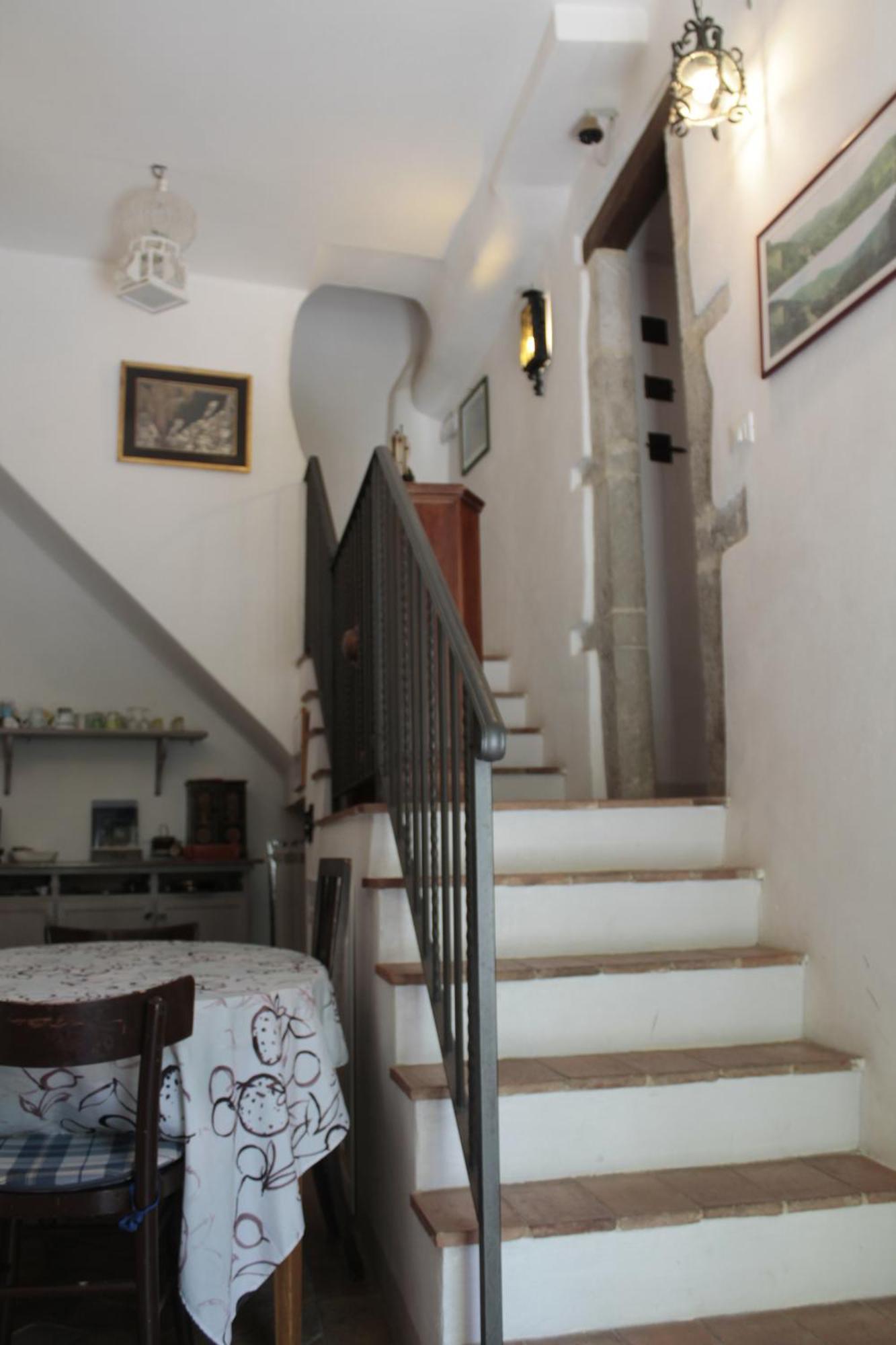 Guesthouse Runcini Ferentillo Екстериор снимка