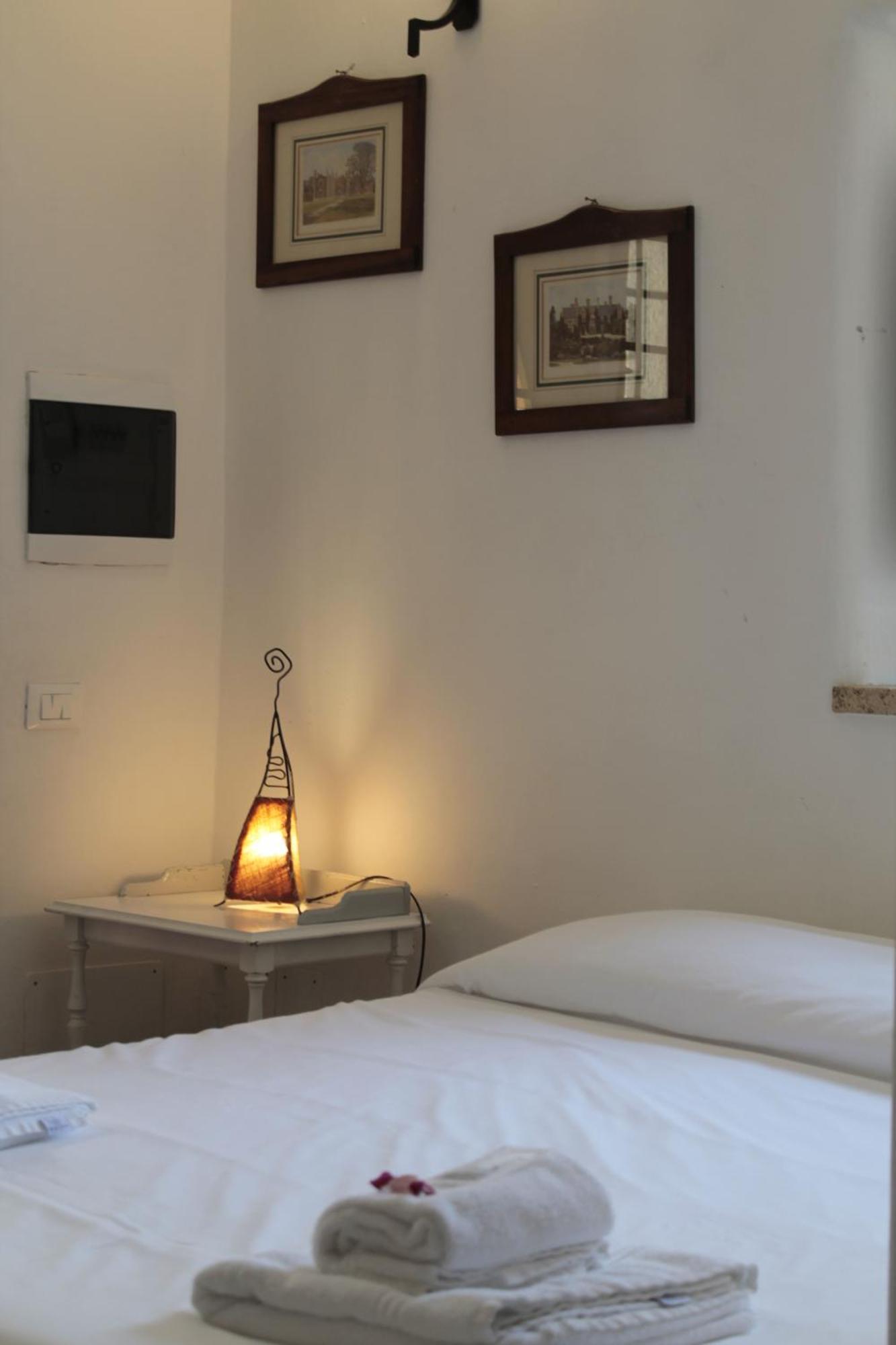 Guesthouse Runcini Ferentillo Екстериор снимка